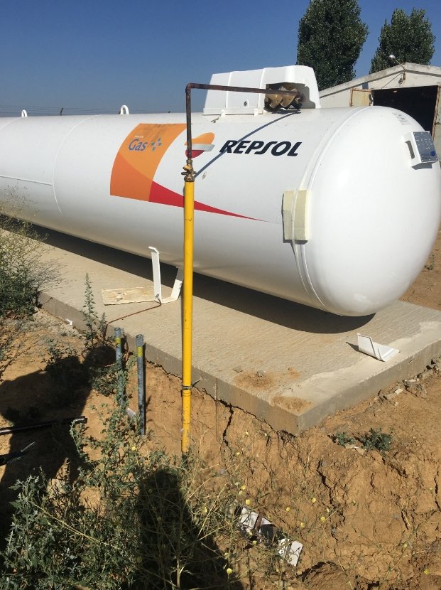 Depósito de Repsol Gas Propano en Granja Avícola