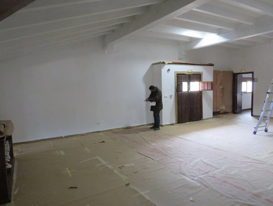 Inspección de las instalaciones interiores para legalización en Bodega López Morena
